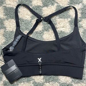 SAVAGE X FENTY | BAND-IT LOW-IMPACT SPORTS BRA